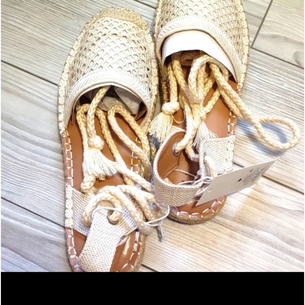 - NWT Women's Harriet Lace-Up Espadrille Flats - A New Day - Cream 12